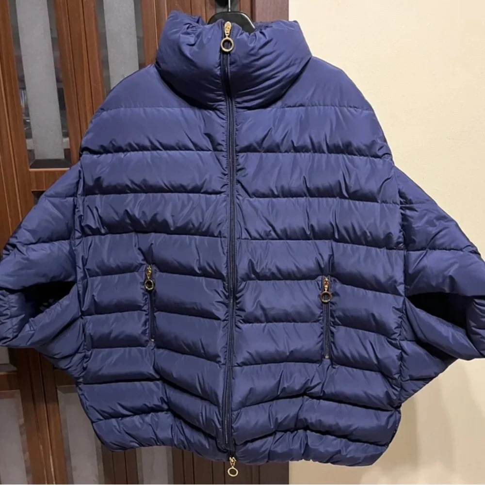 Moncler Poncho - Picture 2 of 8